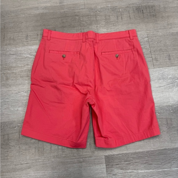 Roundtree & Yorke Men's Neon Coral Flat Front Shorts - Size 36 - Picture 2 of 3